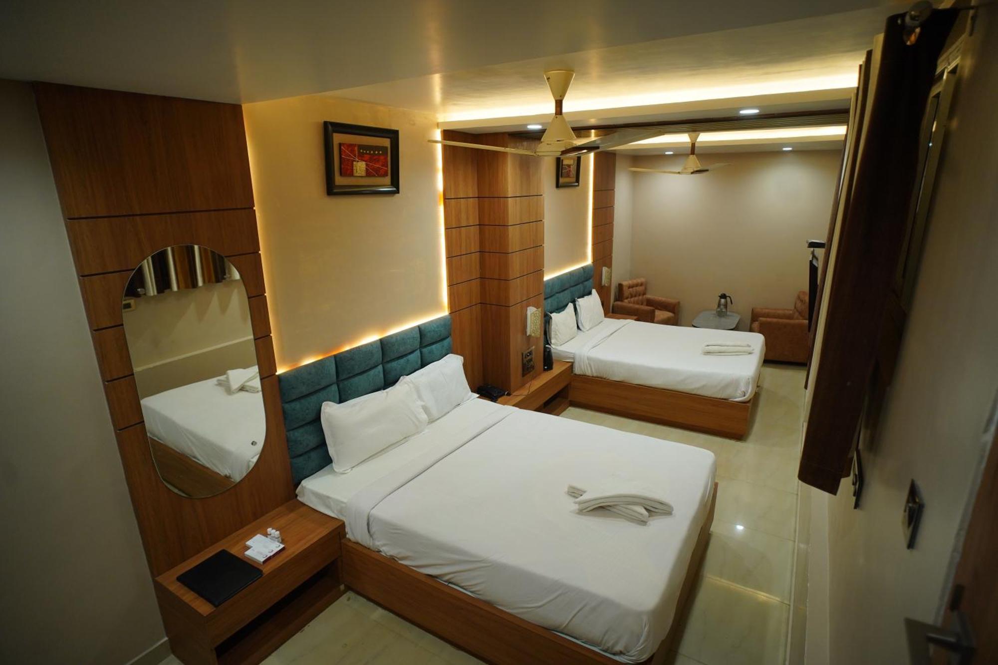 Hotel New Grand Deoghar Zewnętrze zdjęcie