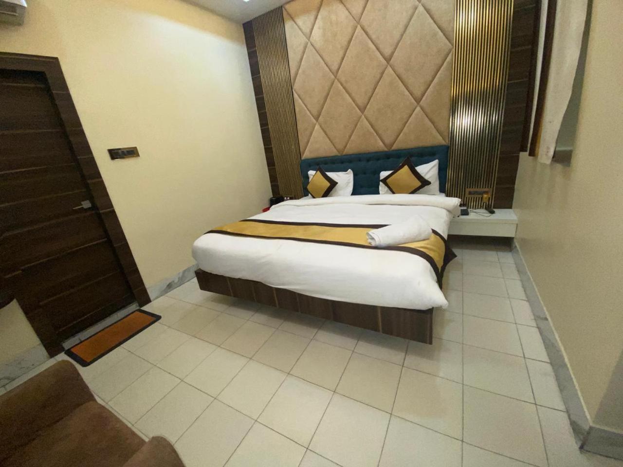 Hotel New Grand Deoghar Zewnętrze zdjęcie