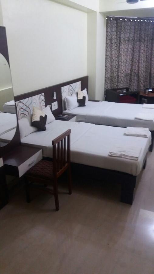 Hotel New Grand Deoghar Zewnętrze zdjęcie